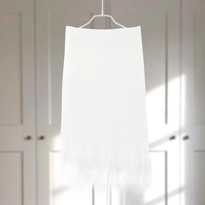 Ensemble cardigan et jupe à franges — Boho Chic Set