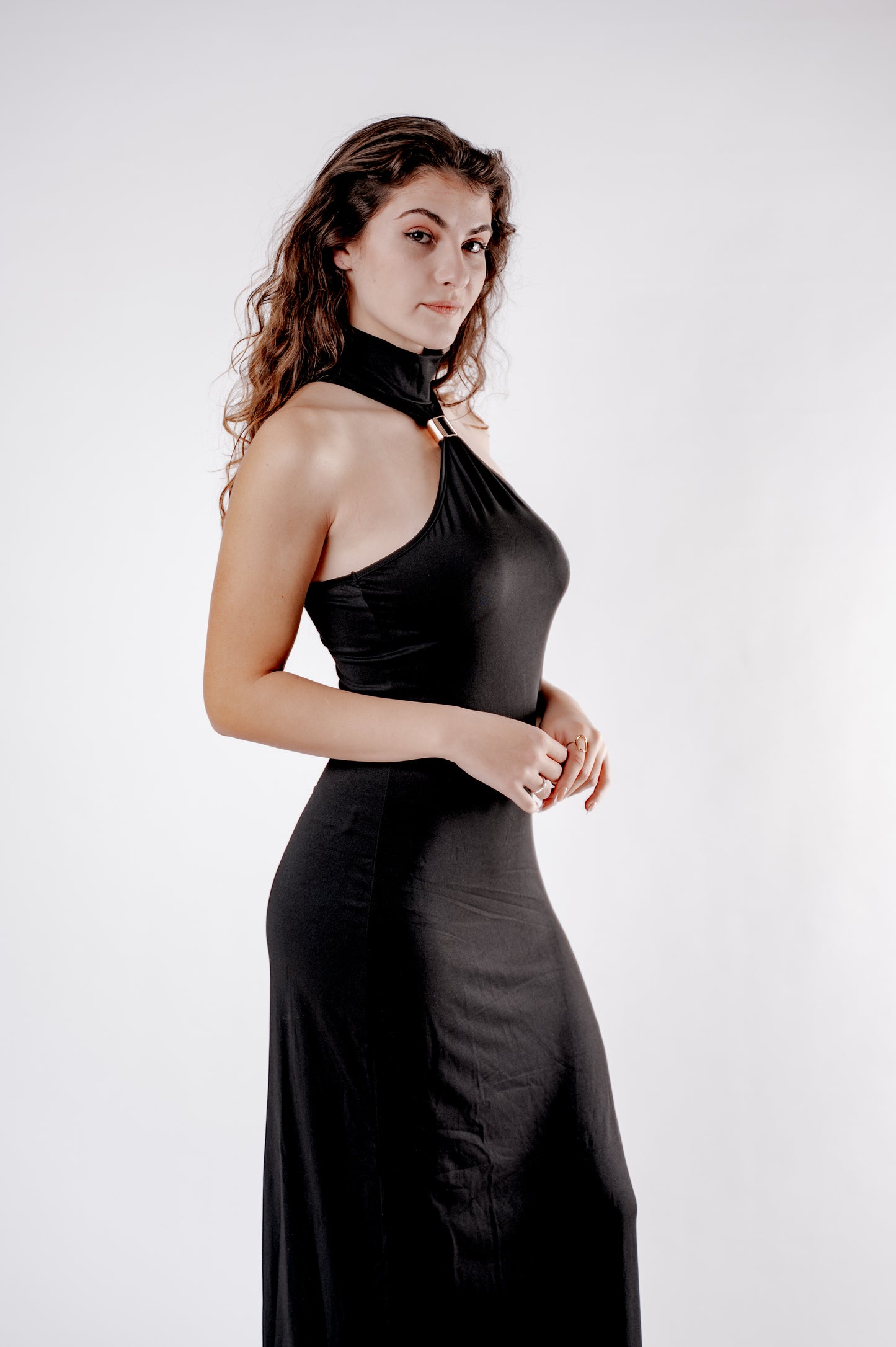 Robe longue sequins col licou — Starlight Muse