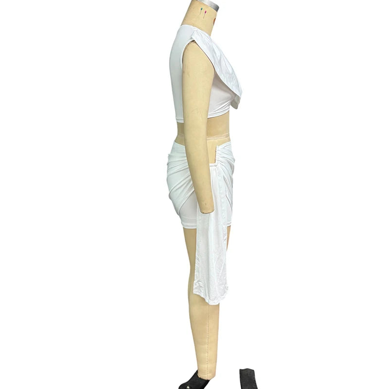 Robe mini asymétrique col V — Night Out