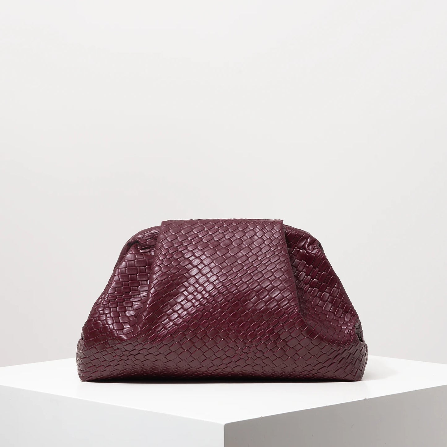 Sac à main vintage en cuir artificiel à motif tissé