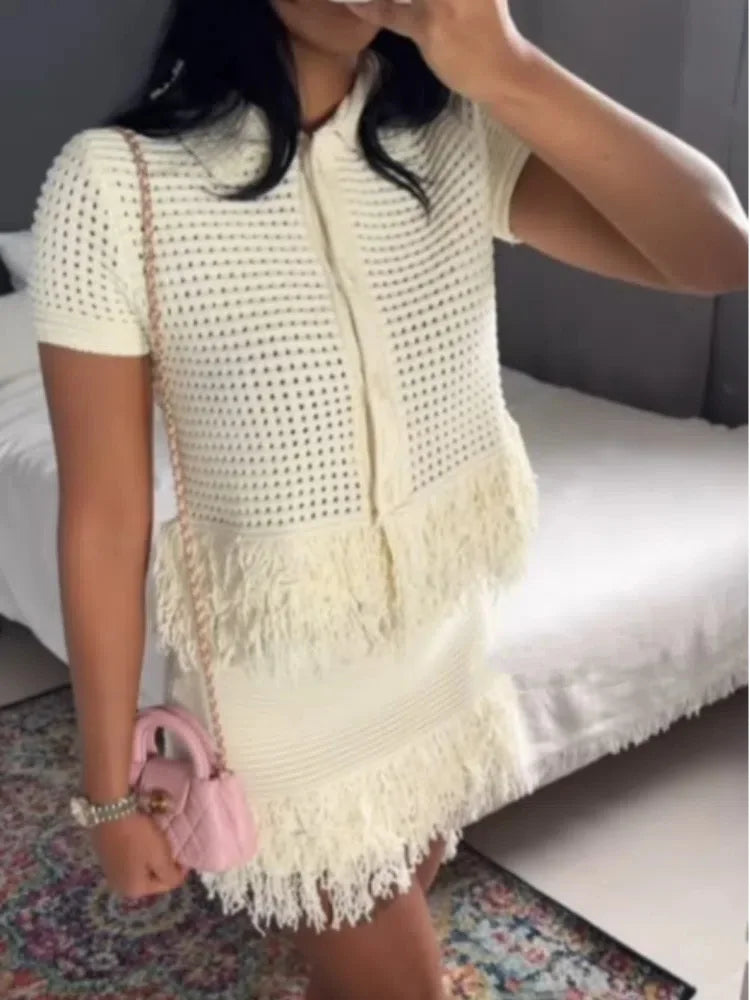 Ensemble cardigan et jupe à franges — Boho Chic Set